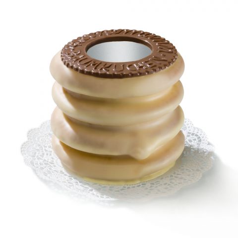 Layered cake "Baumkuchen", 4 rings, coated with icing