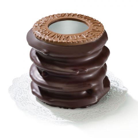 Layered cake "Baumkuchen", 4 rings, coated with chocolate